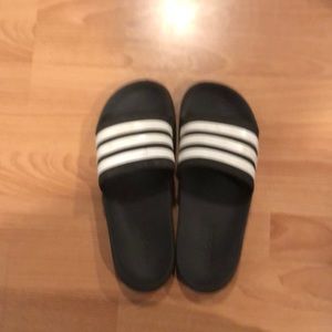 Adidas slide on slippers